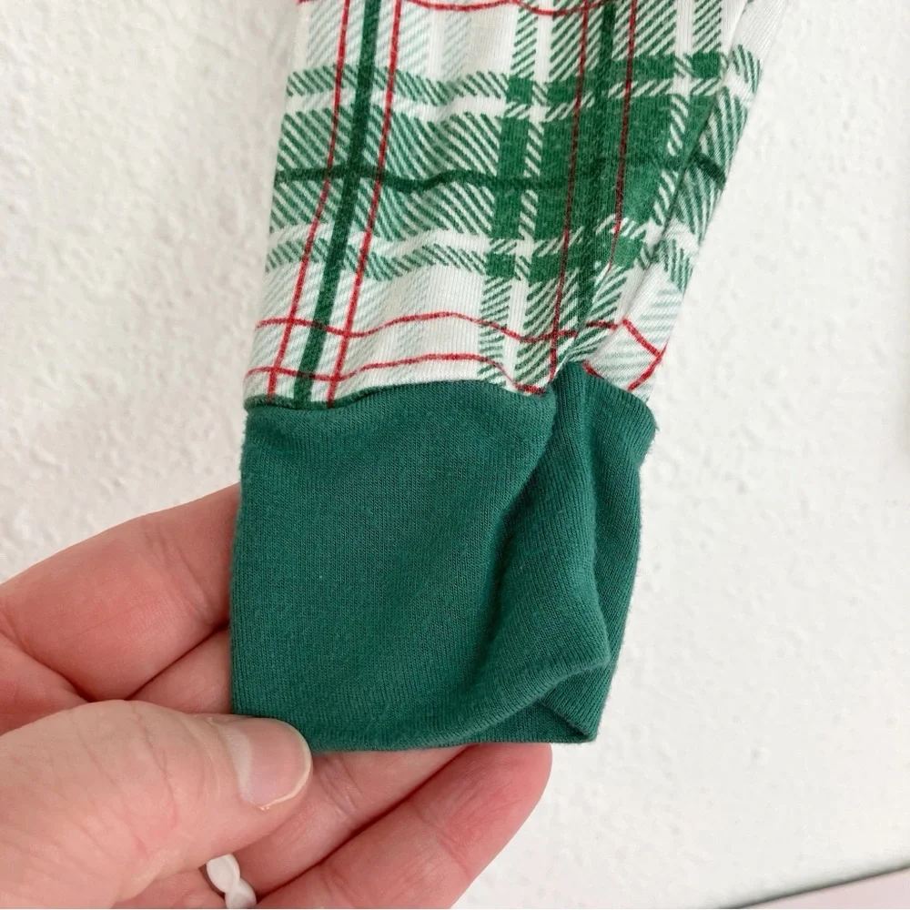 Little Sleepies Noel plaid 2 piece‎ pajama set Christmas size 2T